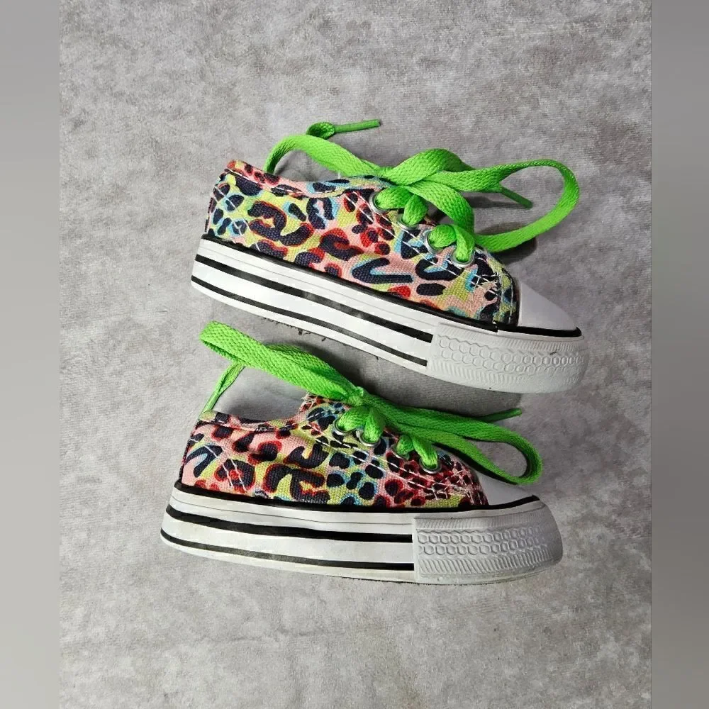 Kid's KIDGETS Animal Print Canvas Shoes Size 5‎